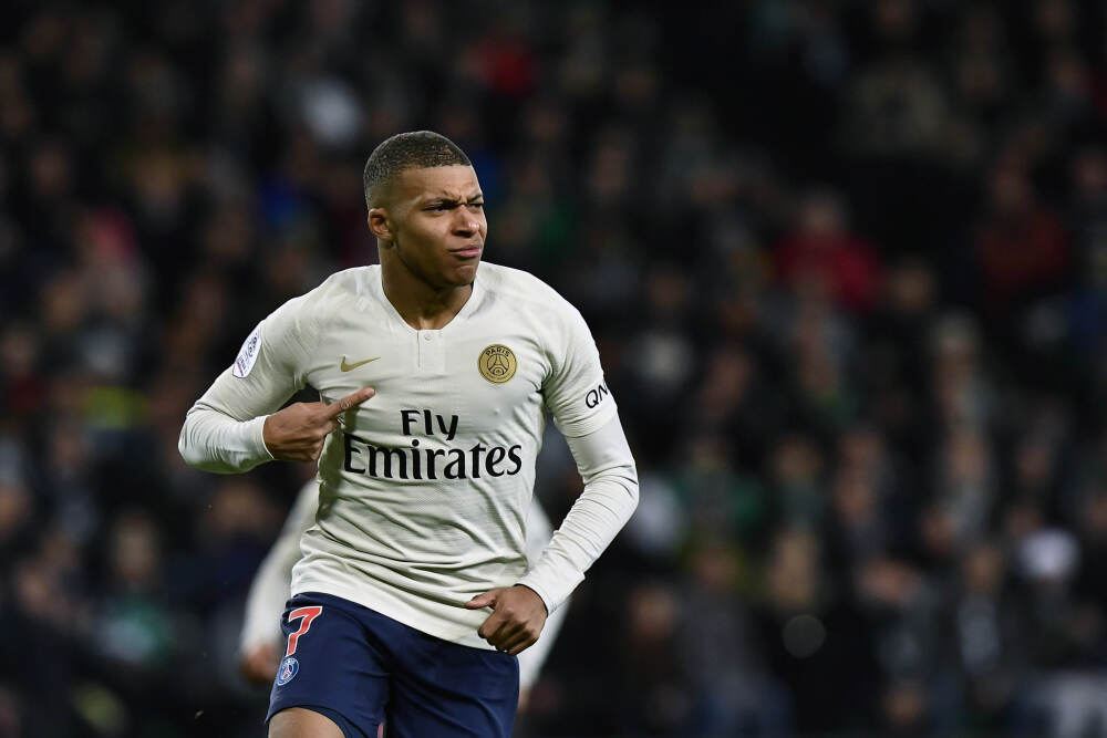 U23国足再创历史进决赛！中国足协发帖回应